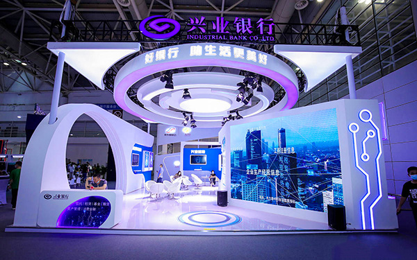 亞克力發光字在深圳展臺設計中的觀看距離匹配策略