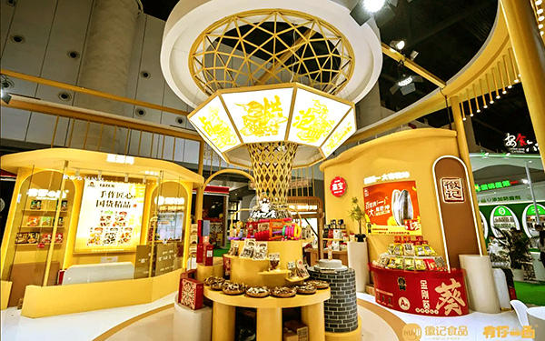 在香港展臺設(shè)計(jì)裝修中，如何對展位進(jìn)行功能分區(qū)？