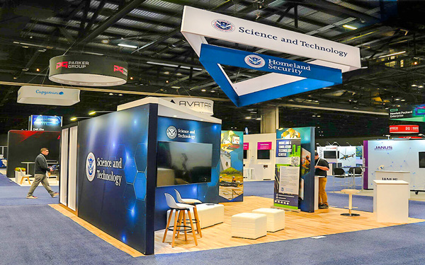 國外專業(yè)展臺搭建：跨文化適配與高效搭建實(shí)戰(zhàn)手冊